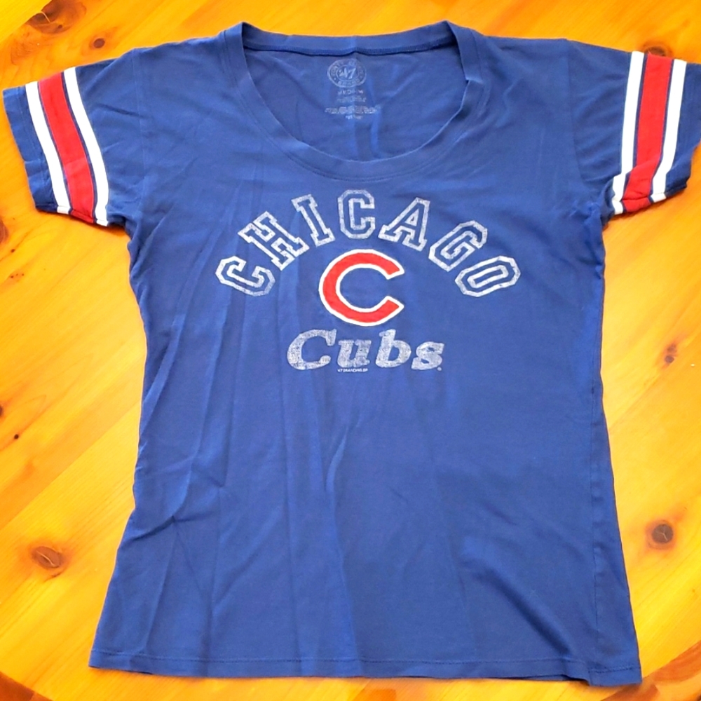 Chicago Cubs 47 brand womens t-shirt sz M